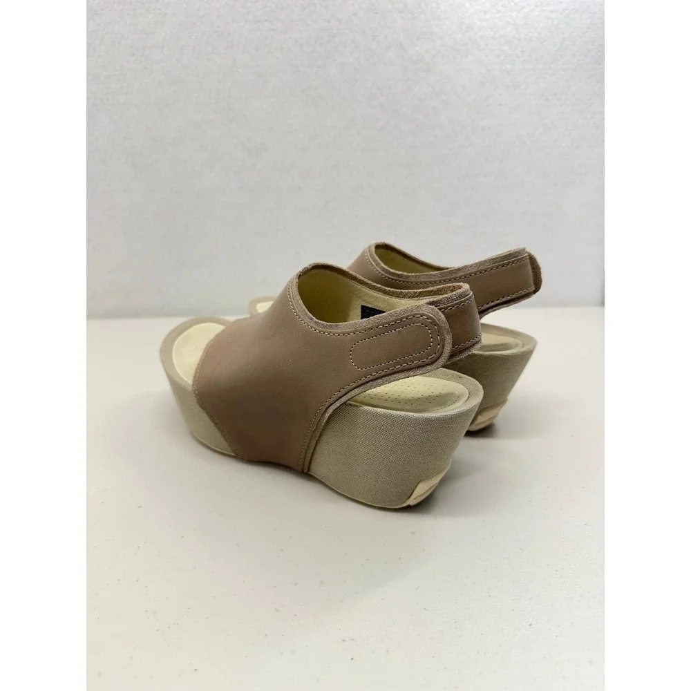 Tsubo Taupe Leather Slingback Wedge Sandals Lagenlook Art to Wear US 9